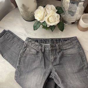 RVCA 👖 Gray Jeans Size 25 Regular🍀Artist Network Program
